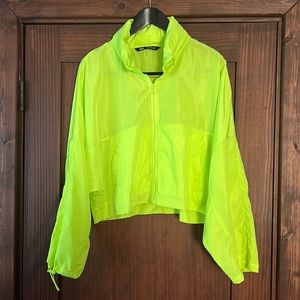 🟩 Zara Waterproof Cropped Rain Jacket M 🟩
